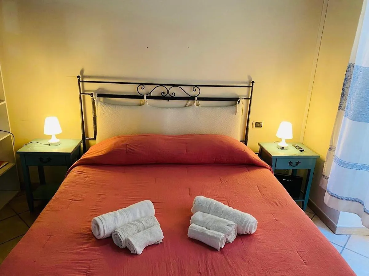 Apartment Appartamenti Le Rondini Cagliari