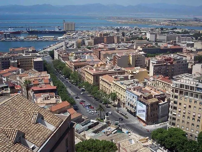 Appartamenti Le Rondini Cagliari 0*,