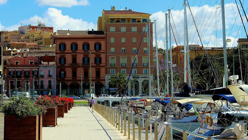 Apartment Appartamenti Le Rondini Cagliari Italy
