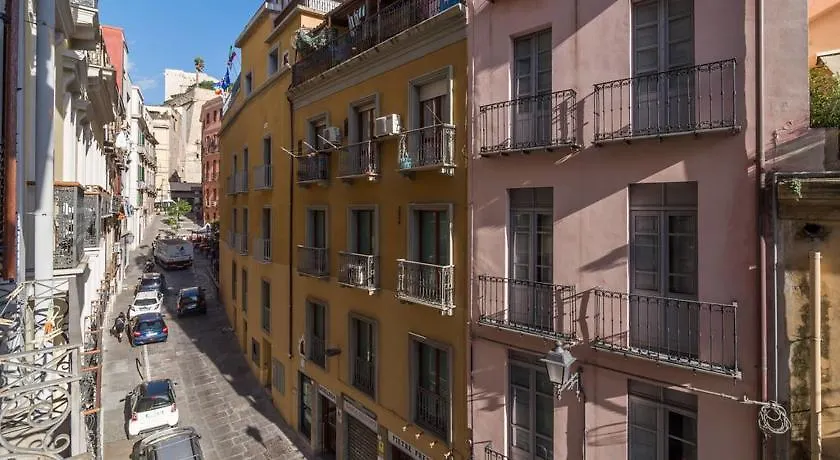 Apartment Appartamenti Le Rondini Cagliari
